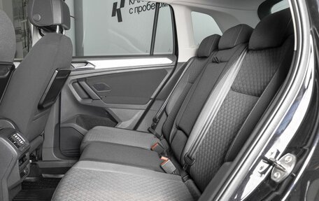 Volkswagen Tiguan II, 2017 год, 2 179 400 рублей, 12 фотография