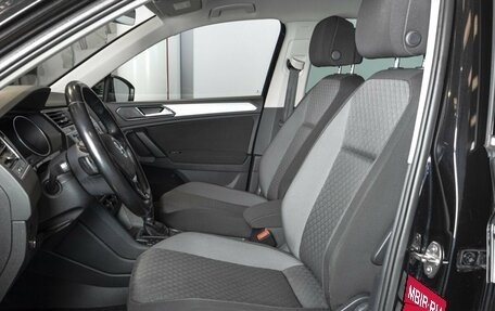 Volkswagen Tiguan II, 2017 год, 2 179 400 рублей, 11 фотография