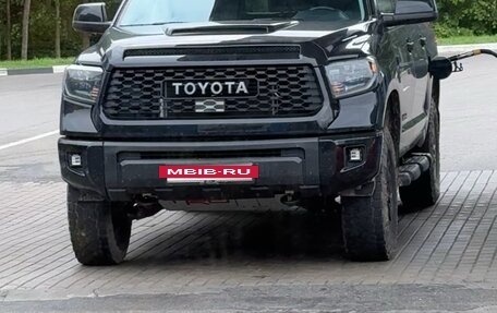 Toyota Tundra II, 2020 год, 7 250 000 рублей, 2 фотография