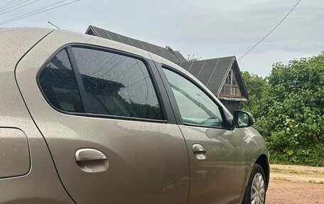 Renault Logan II, 2016 год, 780 000 рублей, 9 фотография