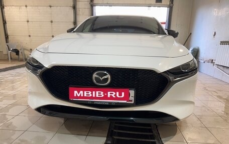 Mazda 3, 2019 год, 1 580 000 рублей, 19 фотография
