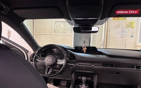 Mazda 3, 2019 год, 1 580 000 рублей, 18 фотография