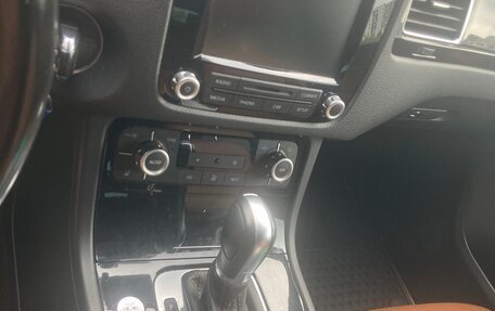 Volkswagen Touareg III, 2014 год, 2 750 000 рублей, 9 фотография