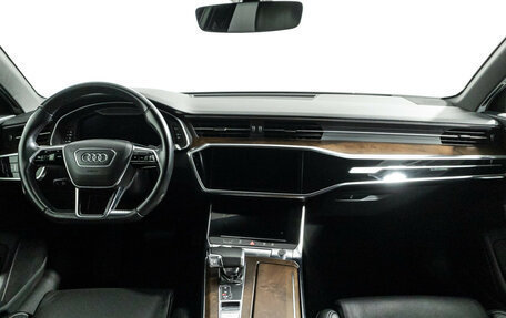 Audi A6, 2019 год, 3 379 898 рублей, 12 фотография