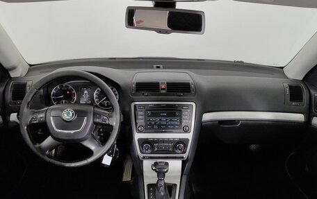 Skoda Octavia, 2012 год, 799 000 рублей, 10 фотография