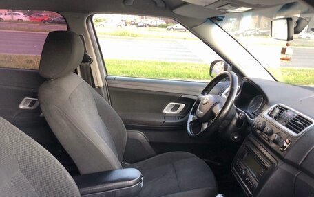 Skoda Fabia II, 2009 год, 550 000 рублей, 5 фотография