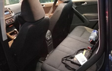 Volkswagen Tiguan I, 2011 год, 1 199 999 рублей, 8 фотография