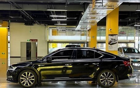Skoda Superb III рестайлинг, 2023 год, 2 285 000 рублей, 10 фотография