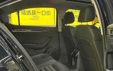 Skoda Superb III рестайлинг, 2023 год, 2 285 000 рублей, 14 фотография