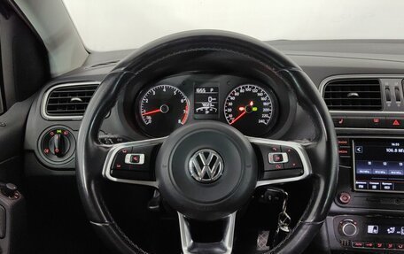 Volkswagen Polo VI (EU Market), 2019 год, 1 380 000 рублей, 11 фотография