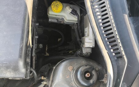 Volkswagen Polo IV рестайлинг, 2003 год, 250 000 рублей, 6 фотография