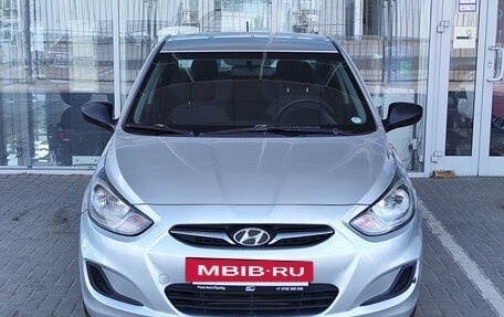 Hyundai Solaris II рестайлинг, 2013 год, 699 000 рублей, 3 фотография