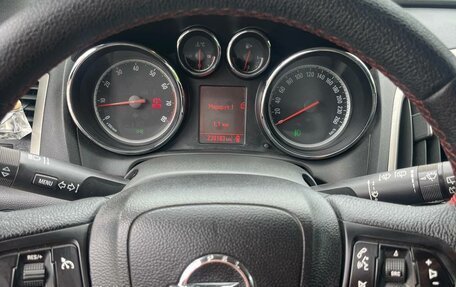 Opel Astra J, 2012 год, 630 000 рублей, 10 фотография