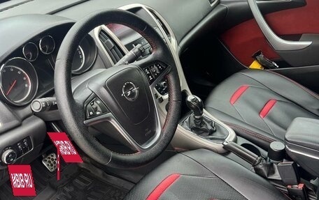 Opel Astra J, 2012 год, 630 000 рублей, 11 фотография