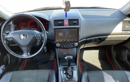 Honda Accord VII рестайлинг, 2005 год, 650 000 рублей, 10 фотография