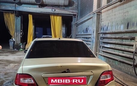 Daewoo Nexia I рестайлинг, 2011 год, 138 000 рублей, 3 фотография
