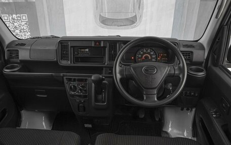 Daihatsu Hijet X, 2020 год, 959 000 рублей, 6 фотография