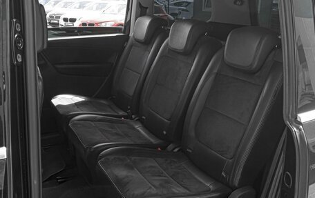 Volkswagen Sharan II, 2013 год, 1 399 000 рублей, 7 фотография