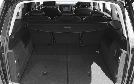 Volkswagen Sharan II, 2013 год, 1 399 000 рублей, 23 фотография