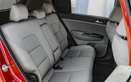 KIA Sportage IV рестайлинг, 2020 год, 2 369 000 рублей, 7 фотография