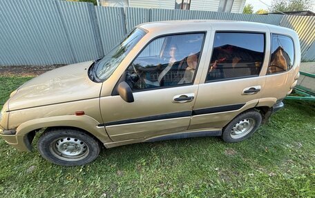 Chevrolet Niva I рестайлинг, 2006 год, 330 000 рублей, 4 фотография