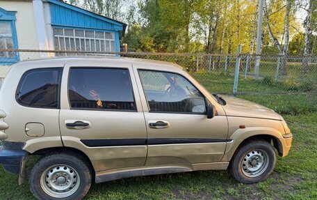 Chevrolet Niva I рестайлинг, 2006 год, 330 000 рублей, 6 фотография