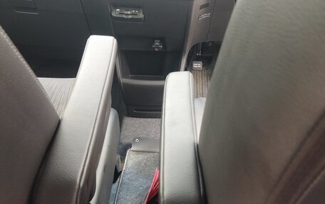 Honda Freed I, 2016 год, 1 300 000 рублей, 16 фотография