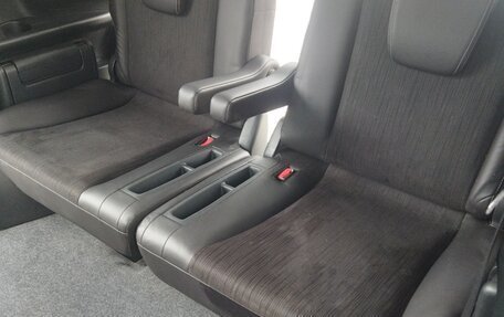 Honda Freed I, 2016 год, 1 300 000 рублей, 18 фотография