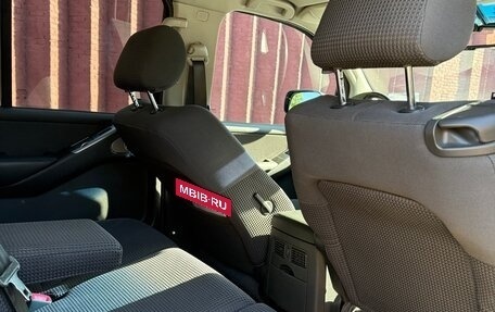 Nissan Pathfinder, 2005 год, 1 290 000 рублей, 20 фотография