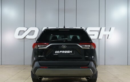 Toyota RAV4, 2021 год, 3 999 000 рублей, 4 фотография