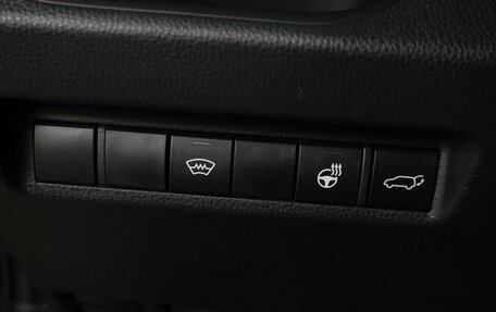 Toyota RAV4, 2021 год, 3 999 000 рублей, 13 фотография