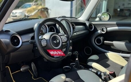 MINI Hatch, 2008 год, 850 000 рублей, 28 фотография