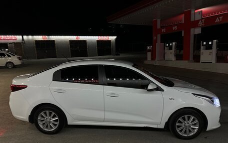 KIA Rio IV, 2018 год, 1 150 000 рублей, 3 фотография