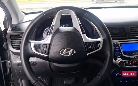 Hyundai Solaris II рестайлинг, 2012 год, 650 000 рублей, 16 фотография