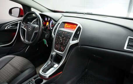 Opel Astra J, 2013 год, 905 000 рублей, 11 фотография