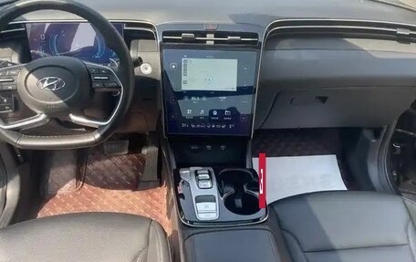 Hyundai Tucson, 2021 год, 2 350 000 рублей, 4 фотография