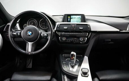 BMW 3 серия, 2018 год, 2 950 000 рублей, 14 фотография