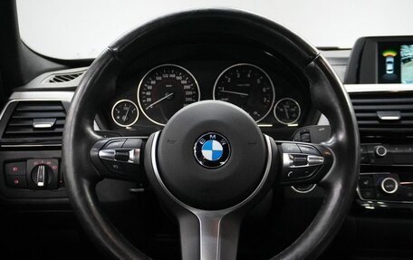 BMW 3 серия, 2018 год, 2 950 000 рублей, 15 фотография