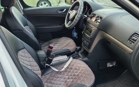 Skoda Yeti I рестайлинг, 2014 год, 1 320 000 рублей, 3 фотография