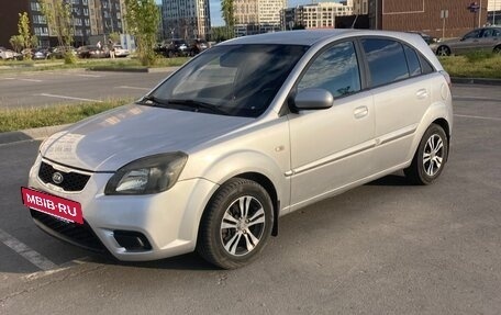 KIA Rio II, 2010 год, 580 000 рублей, 2 фотография