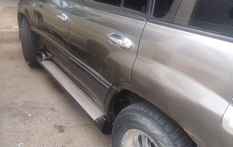 Toyota Land Cruiser 100 рестайлинг 2, 1999 год, 1 980 000 рублей, 4 фотография
