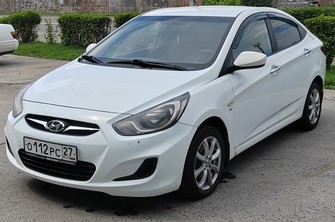 Hyundai Solaris I, 2012 год, 650 000 рублей, 1 фотография