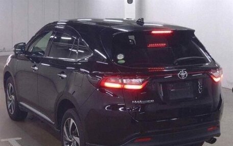 Toyota Harrier, 2017 год, 2 150 000 рублей, 3 фотография