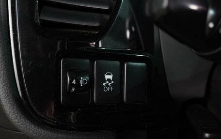 Mitsubishi Outlander III рестайлинг 3, 2014 год, 1 299 000 рублей, 13 фотография