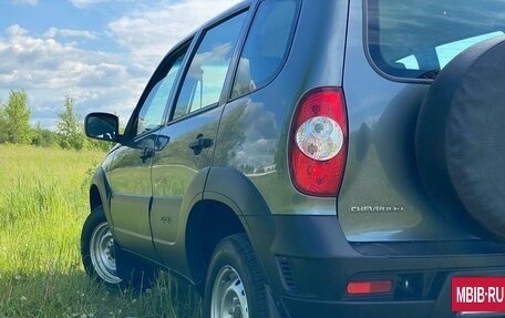 Chevrolet Niva I рестайлинг, 2019 год, 930 000 рублей, 7 фотография