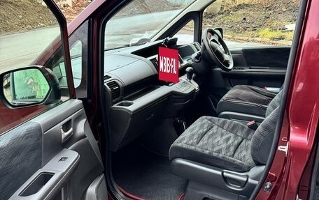 Honda Stepwgn IV, 2013 год, 1 590 000 рублей, 13 фотография