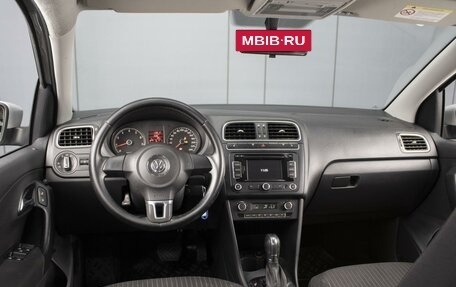 Volkswagen Polo VI (EU Market), 2013 год, 900 000 рублей, 6 фотография