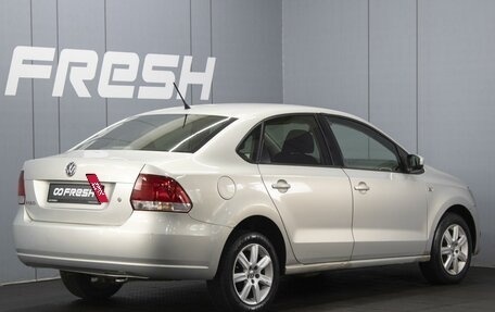 Volkswagen Polo VI (EU Market), 2013 год, 900 000 рублей, 2 фотография