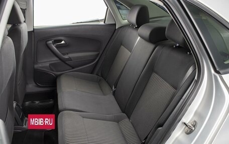 Volkswagen Polo VI (EU Market), 2013 год, 900 000 рублей, 9 фотография