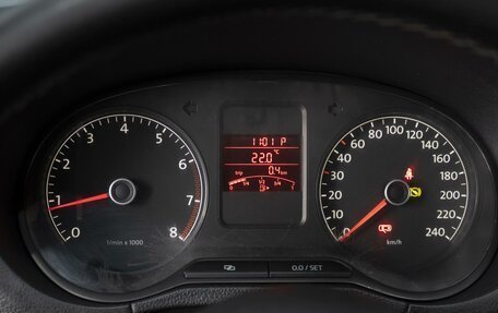 Volkswagen Polo VI (EU Market), 2013 год, 900 000 рублей, 13 фотография